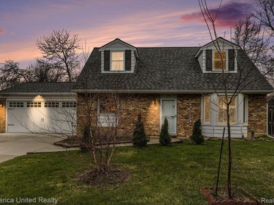 822 Crown Blvd, East Lansing, MI, 48823