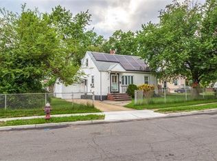 72 Sharon Ave, Edison, NJ 08817