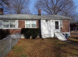 38 Underwood Ct, Stratford, CT 06614