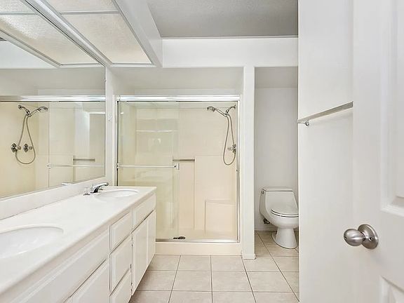 4th image of 8182 Mainsail Dr Unit 102