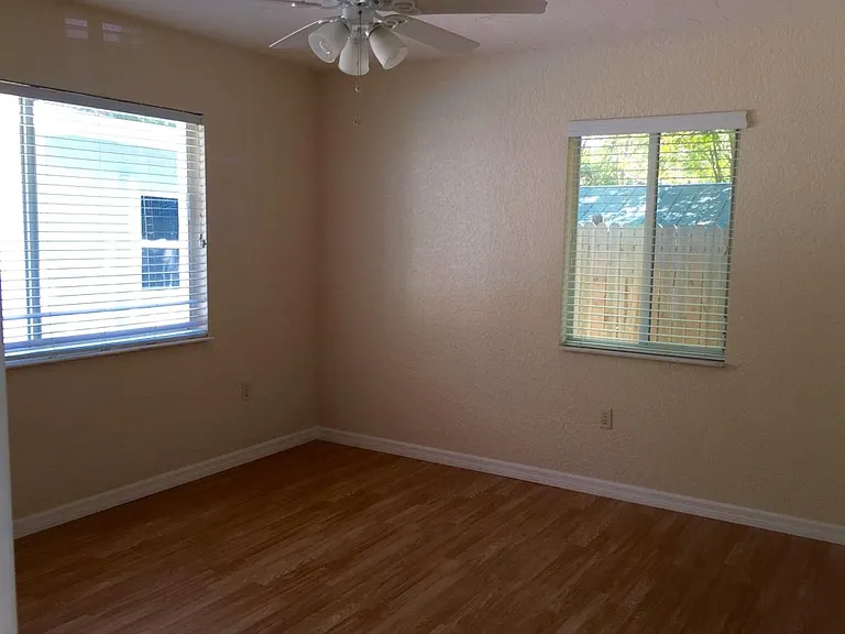 Masterbedroom