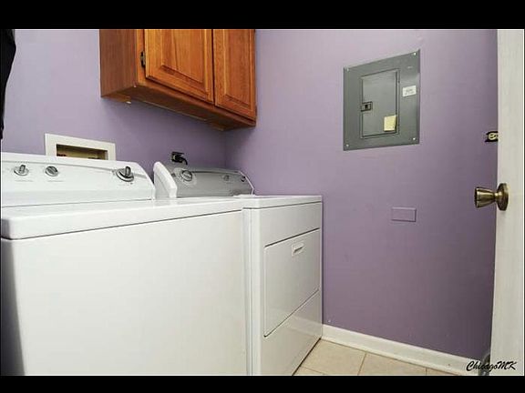 2nd image of 33 Trails Dr Unit X2