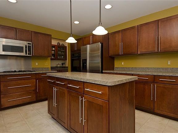 5th image of 3176 Waters Meadow Trl