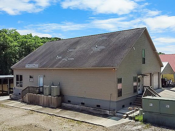 3rd image of 23396 Chene Blanc Ln