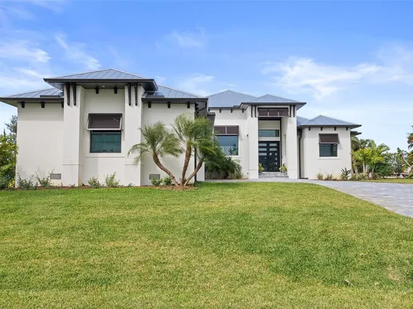 495 Binnacle Bnd, Placida, FL 33946