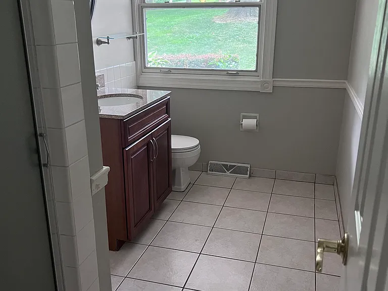 33040 Ledge Hill Dr — Photo 17