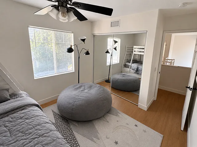 28318 Medlar Dr — Photo 33