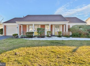 55 Elmwood Ln, Willingboro, NJ 08046