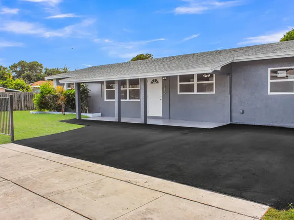 915 SW 3rd Street, Boynton Beach, FL 33435