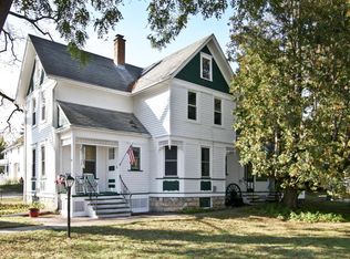 N72W6512 Elm St, Cedarburg, WI 53012
