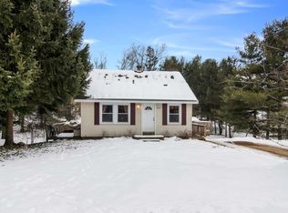 19787 Oak Ave, Lake Ann, MI 49650