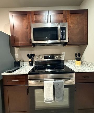 5th image of 200 E P St #B