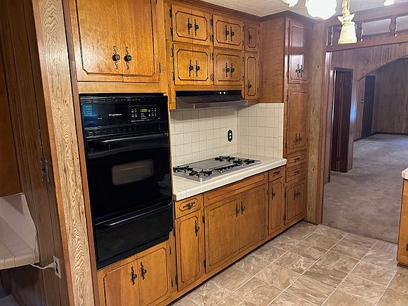 5th image of 3218 W Hillsboro St #1