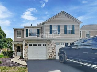 2606 Oak Tree Ln, Plainfield, IL 60586