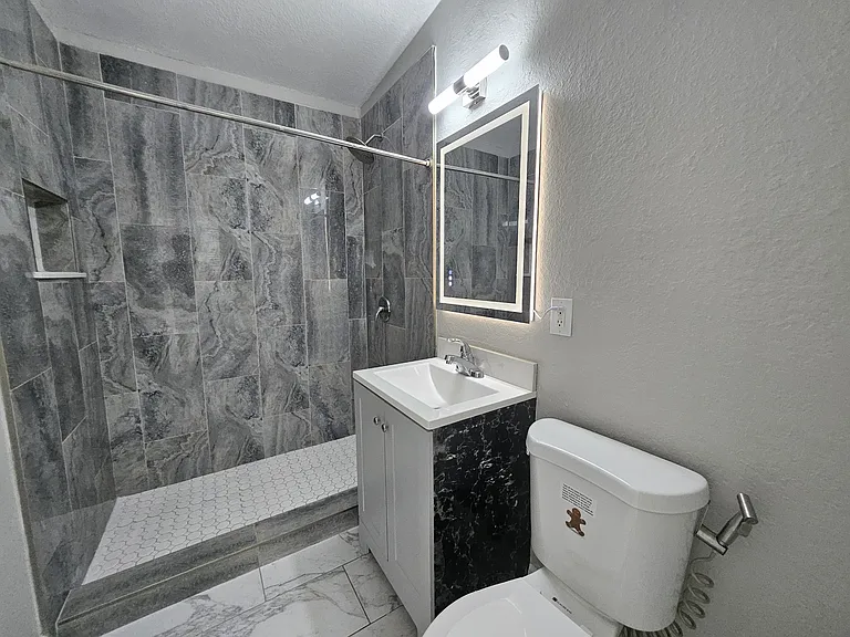 10117 N Ola Ave — Photo 27