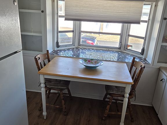 Bay window in kitchen