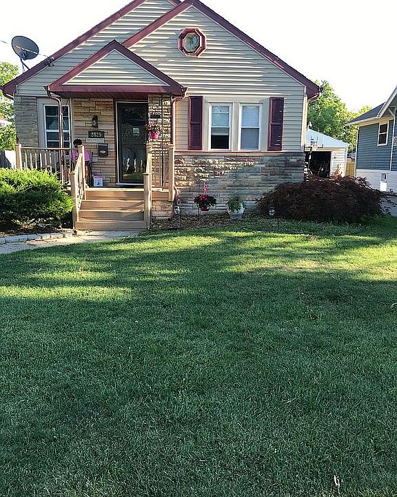 1st image of 2829 Cooper Ave