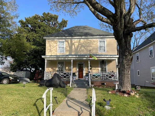 113 Church St, Kenbridge, VA 23944