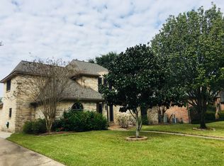7511 Creek Glen Dr, Houston, TX 77095
