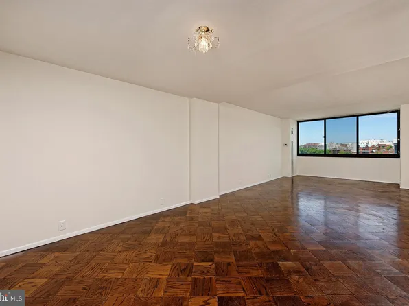 2700 Virginia Ave NW #1108, Washington, DC 20037