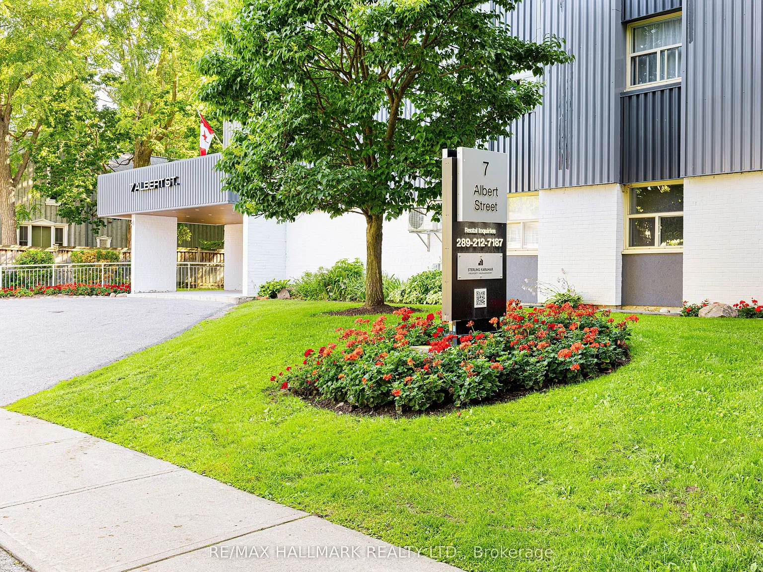 1 bed, $2,299 — Photo 2