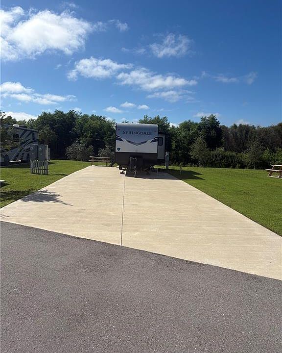 1st image of 242 Horizon RD