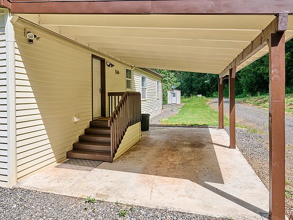 3rd image of 25232 S McQueen Rd