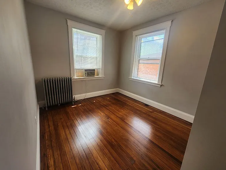 2450 Fairview Ave #1 — Photo 13