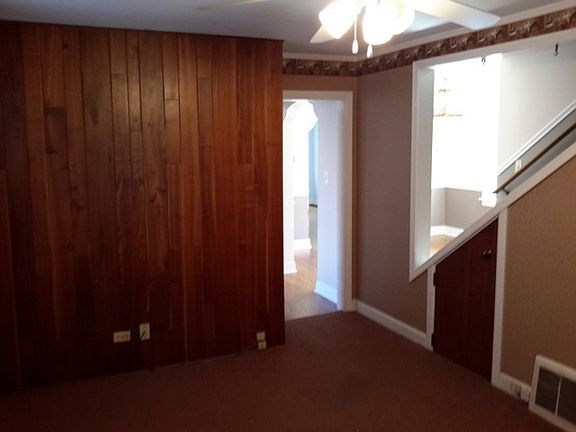 4th image of 9746 S Avers Ave