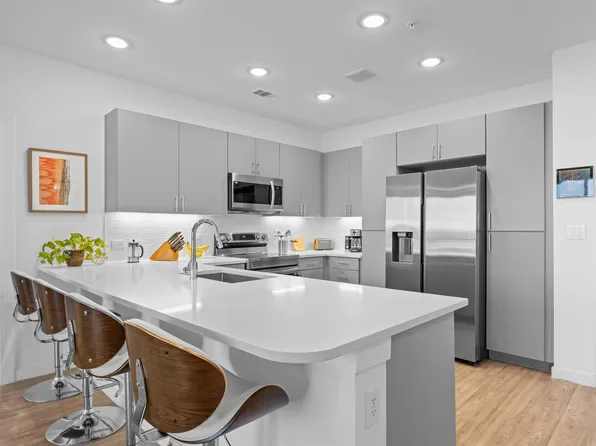 4801 Springdale Rd #1401, Austin, TX 78723