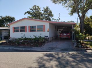1142 Sparrow Ln, Tarpon Springs, FL 34689
