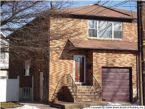 1st image of 275 Tysens Ln