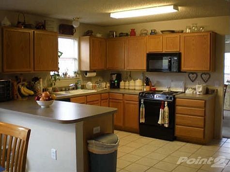5th image of 2736 Yoakum St