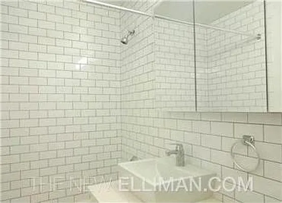 Rented by Oxford Property Group | media 3