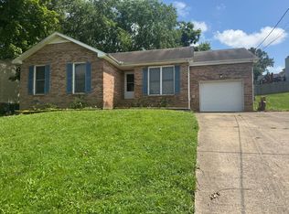 140 Whitehall Dr, Clarksville, TN 37042