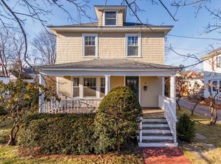 5 Moody St, Amesbury, MA 01913