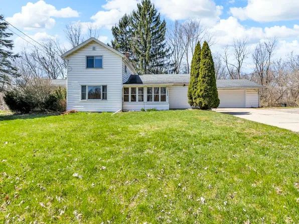 1530 S Dearing Rd, Spring Arbor, MI 49269