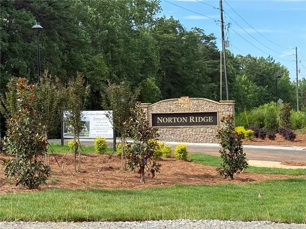 17 Norton Trl #12, Dahlonega, GA 30533
