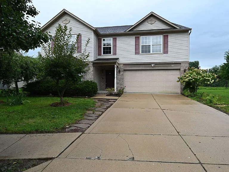 1043 Rentham Ln — Photo 1