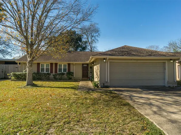 16922 Stardale Lane, Friendswood, TX 77546
