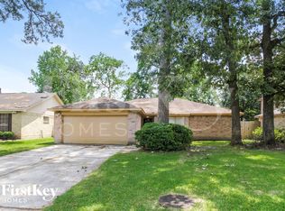 3618 Village Grove Dr, Humble, TX 77396