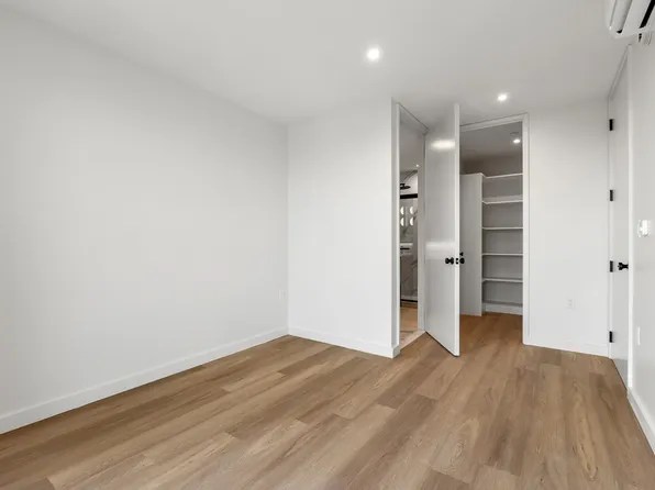 16 West Street image 16 of 35