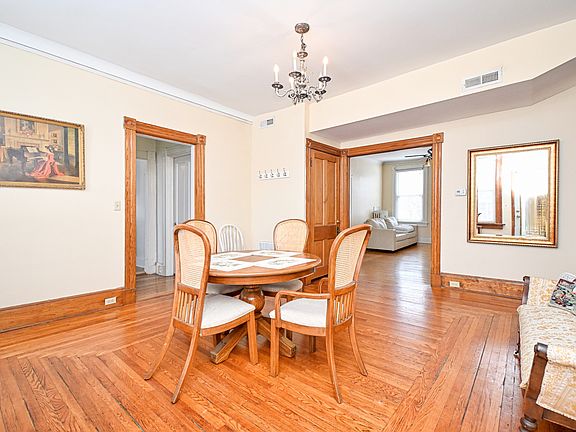 5th image of 3493 Brookline Ave #2