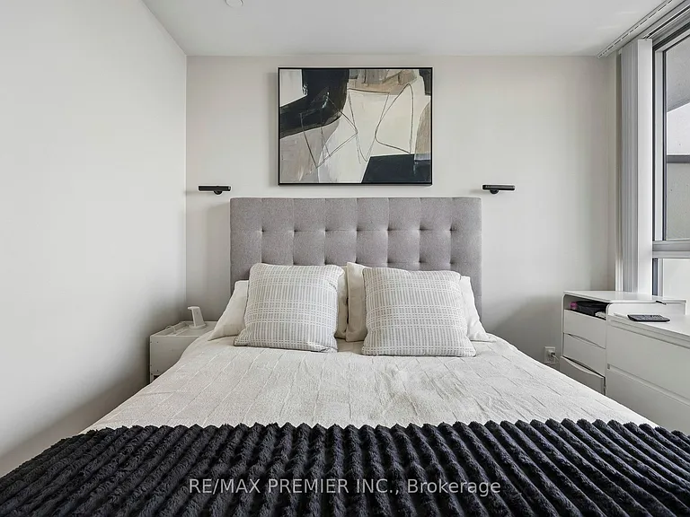 7895 Jane St #1717 — Photo 37