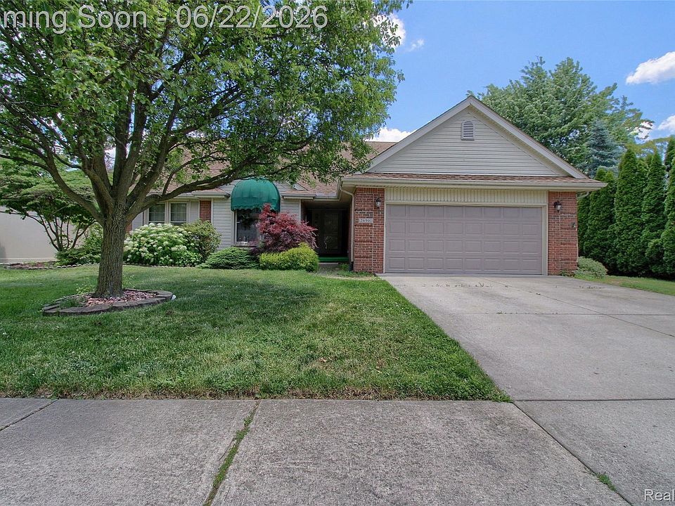 1st image of 26901 Coachlight St