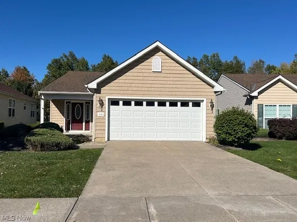 4722 Hawk Ln, Lorain, OH 44053