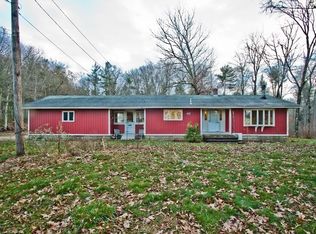 116 Oakham Rd, Barre, MA 01005