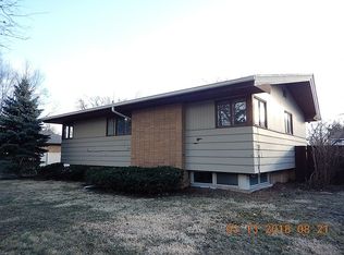 616 Cowles Ave, Joliet, IL 60435