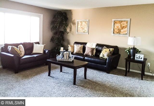 2nd image of 14604 Greenridge Ln