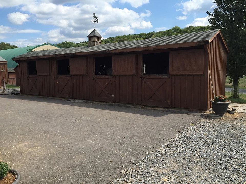 Barn